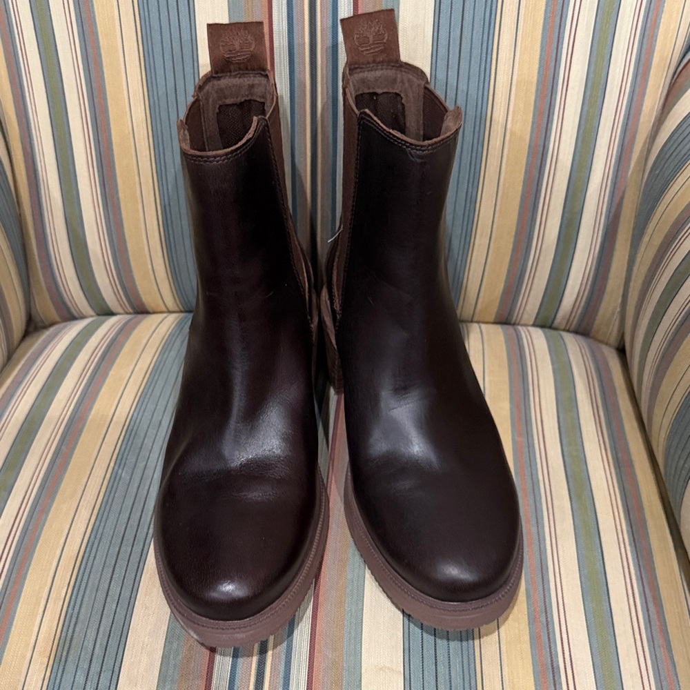 Timberland Dark Brown Leather Ankle Boots - Picture 2 of 9